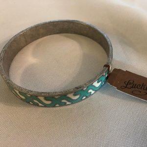 Beautiful NWT Lucky Brand bangle!